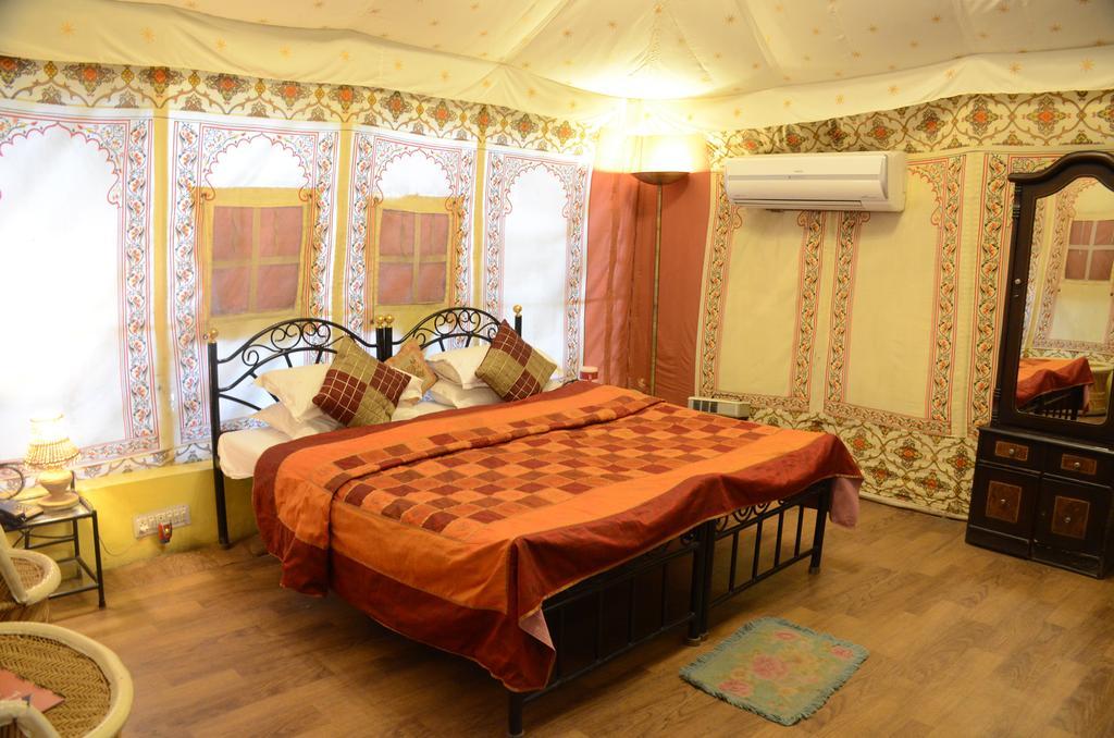 The Aravali Tent Resort Удайпур Номер фото